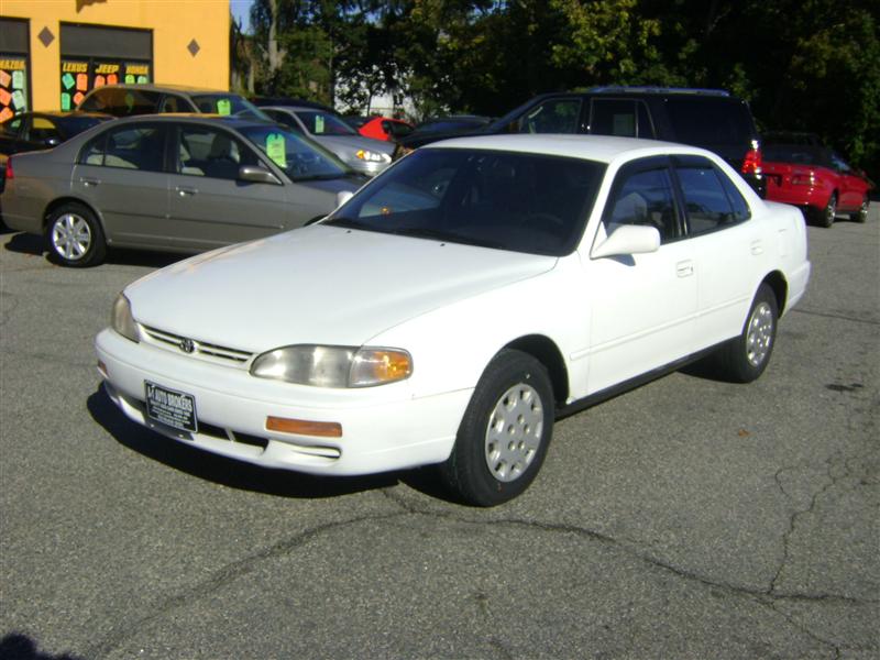 1996 Toyota camry le gas mileage